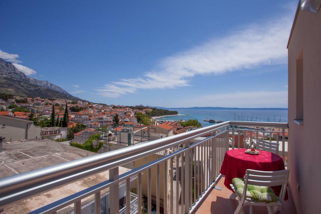 Apartments Mia Baška Voda エクステリア 写真