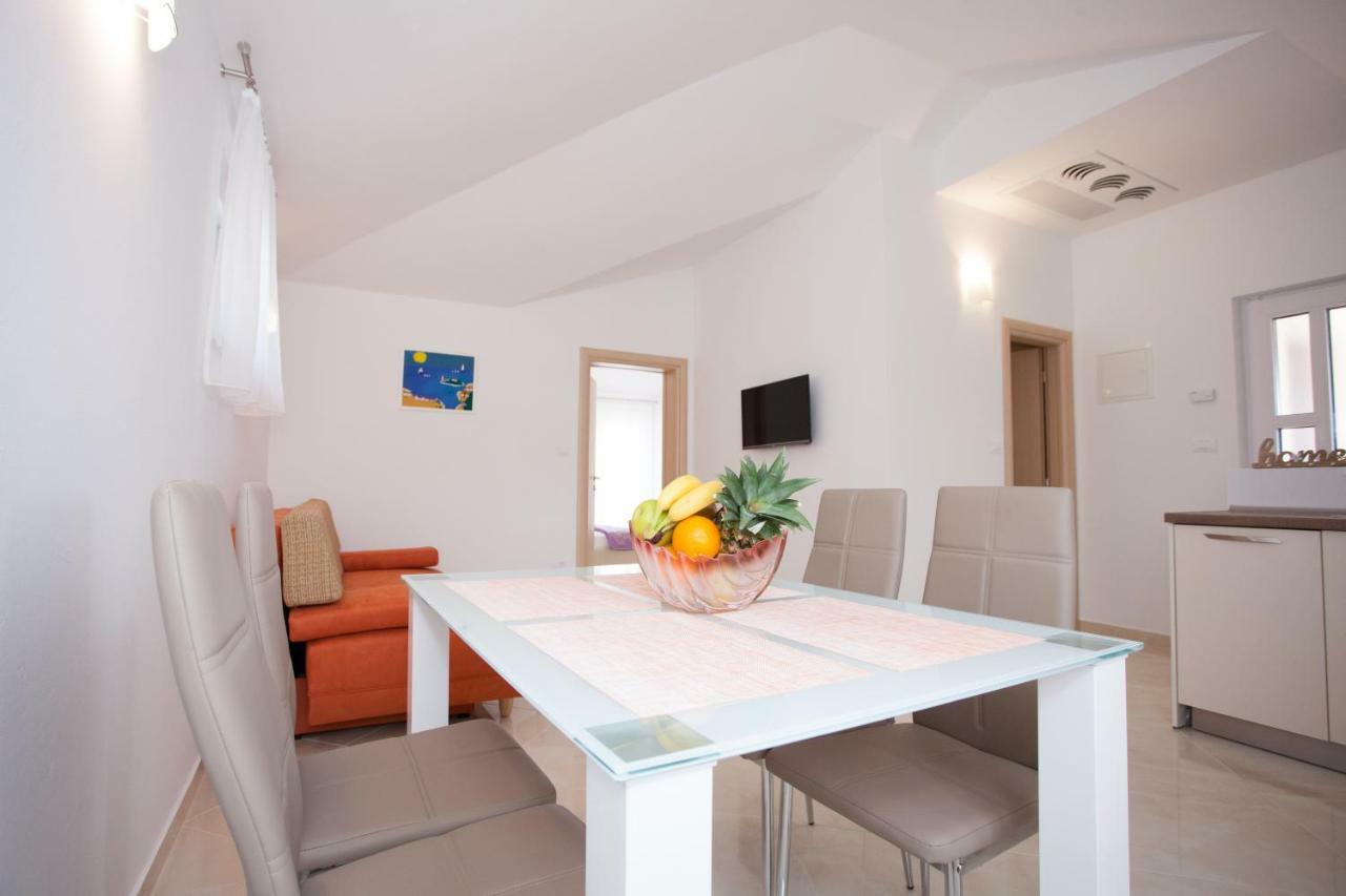Apartments Mia Baška Voda エクステリア 写真